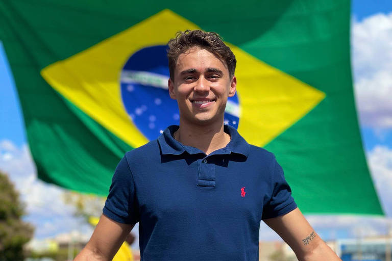 “Só os tolos acreditam que política e religião não se discute”, diz Nikolas Ferreira PORTAL “Só os tolos acreditam que política e religião não se discute”, diz Nikolas Ferreira PORTAL